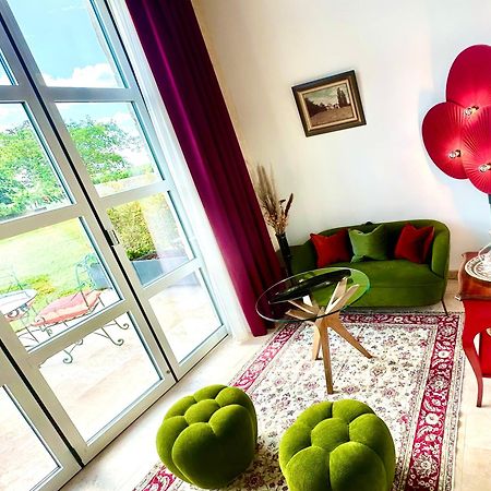 Chateau De Lafont Suites Saint-Vivien  Luaran gambar